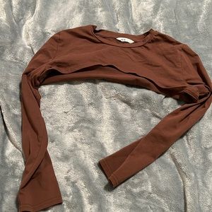 cropped longsleeeve